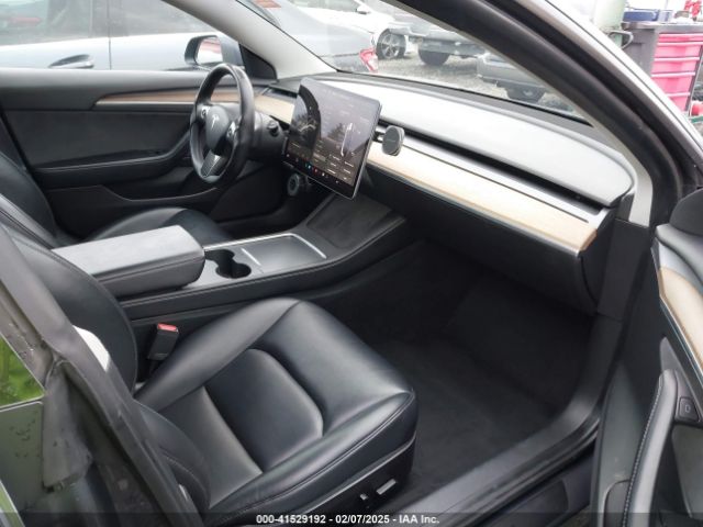 5YJ3E1EA0NF145117 Tesla Model 3 Rear-wheel Drive