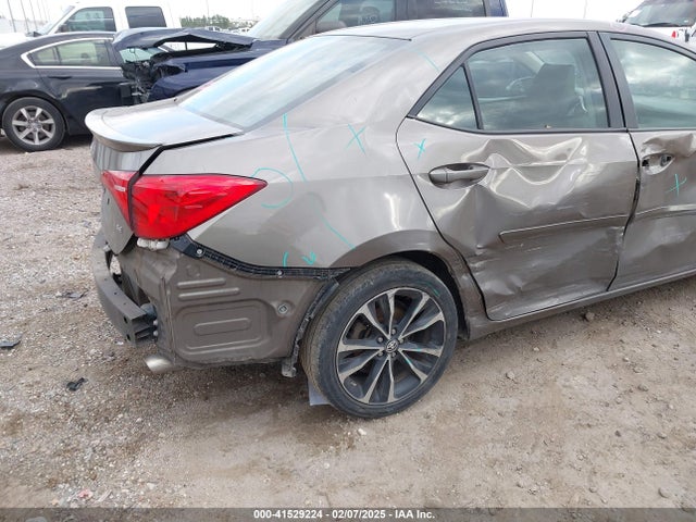 Toyota COROLLA SE 2018 5YFBURHEXJP766293 Image 20