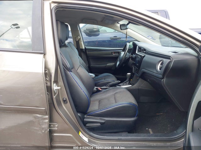 Toyota COROLLA SE 2018 5YFBURHEXJP766293 Image 5