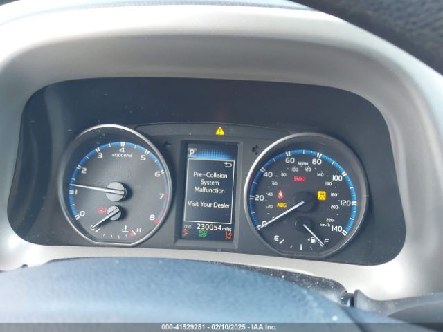 2T3ZFREVXJW457751 Toyota RAV4 LE