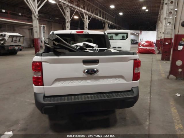 3FTTW8E9XNRA95501 Ford Maverick Xl