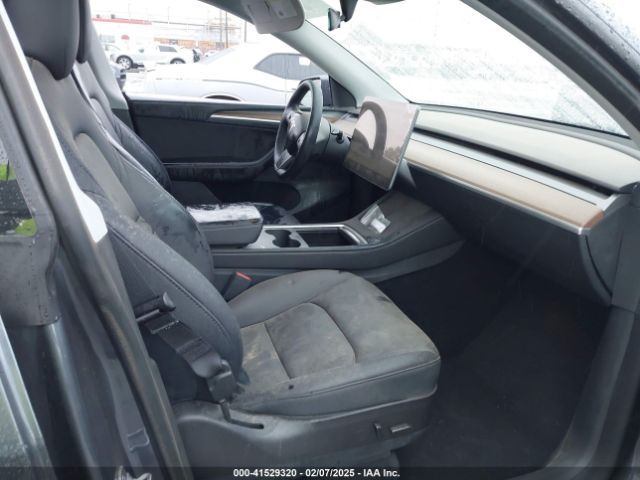 7SAYGAEEXPF685356 Tesla Model Y Awd/long Range Dual Motor All-wheel Drive