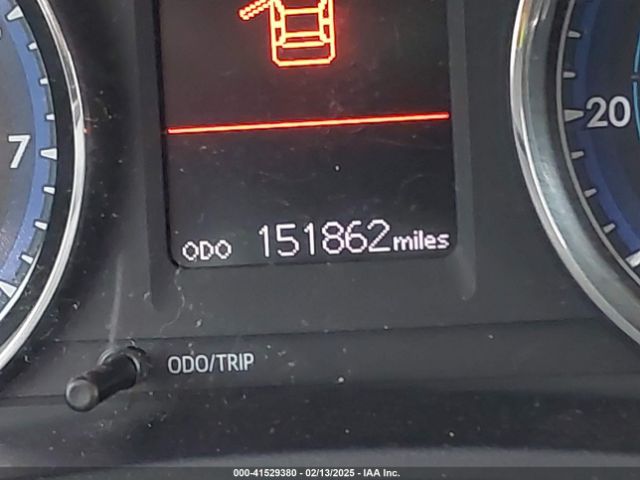 2T1BURHE9KC221669 Toyota COROLLA LE