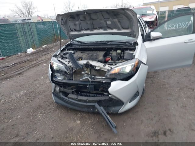 2T1BURHE9KC221669 Toyota COROLLA LE