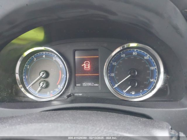 2T1BURHE9KC221669 Toyota COROLLA LE