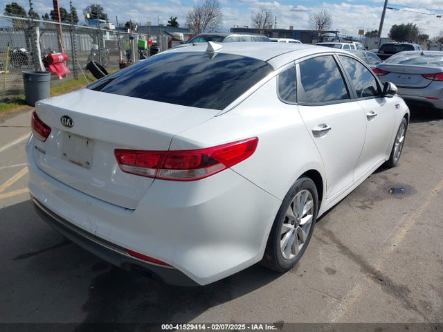 KIA Optima Lx 2016 5XXGT4L32GG007883 Image 4
