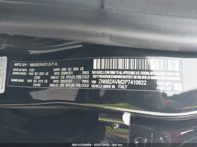 Maserati 2023 2023 ZN682AVM2P7410622 Image 9
