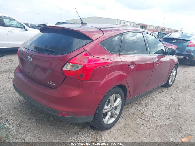 Ford FOCUS SE 2014 1FADP3K29EL273088 Image 4