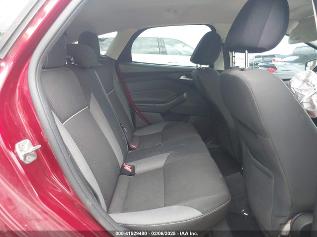 Ford FOCUS SE 2014 1FADP3K29EL273088 Image 8