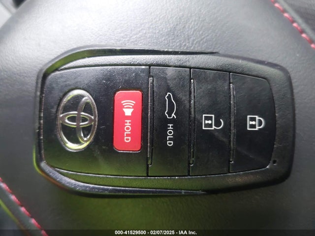 JTDP4MCE9RJ104799 Toyota COROLLA SE