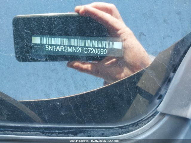 5N1AR2MN2FC720690 Nissan Pathfinder Sl