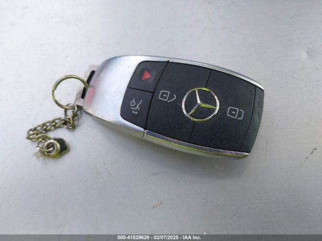 WDD5J4GB5LN070513 Mercedes-Benz CLA 250