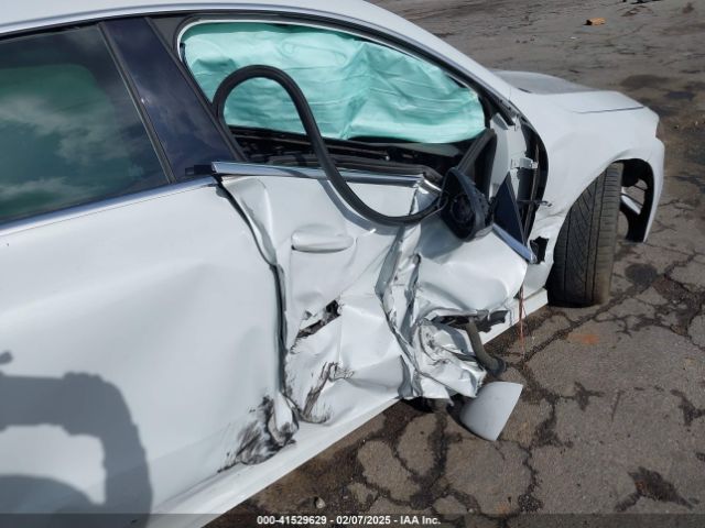 WDD5J4GB5LN070513 Mercedes-Benz CLA 250