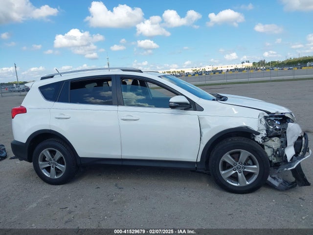 Toyota Rav4 Xle 2015 2T3WFREV8FW159015 Image 13