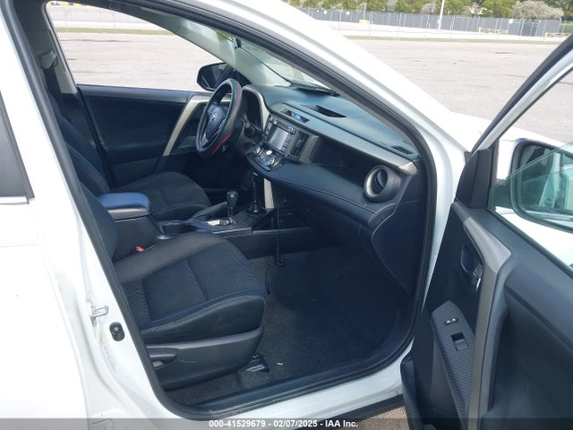 Toyota Rav4 Xle 2015 2T3WFREV8FW159015 Image 5