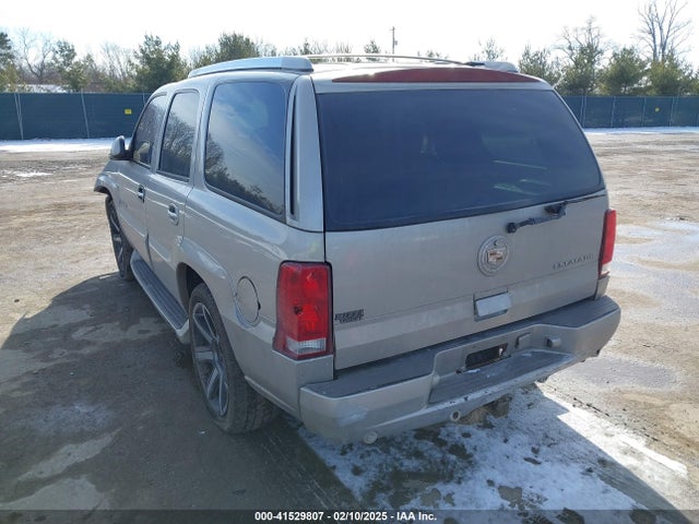 2004 CADILLAC ESCALADE 1GYEK63N74R226915 Photo 2