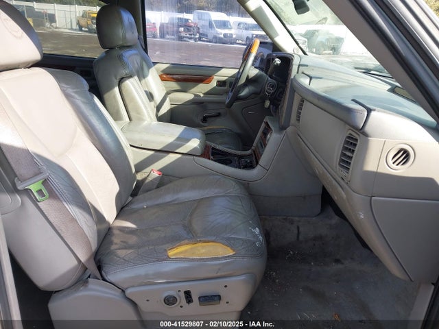 2004 CADILLAC ESCALADE 1GYEK63N74R226915 Photo 4