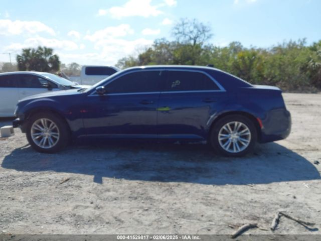 2C3CCAAG6HH662165 Chrysler 300 Limited
