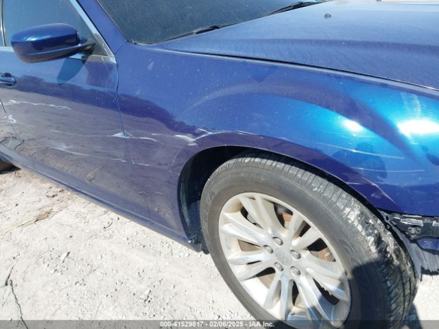 2C3CCAAG6HH662165 Chrysler 300 Limited