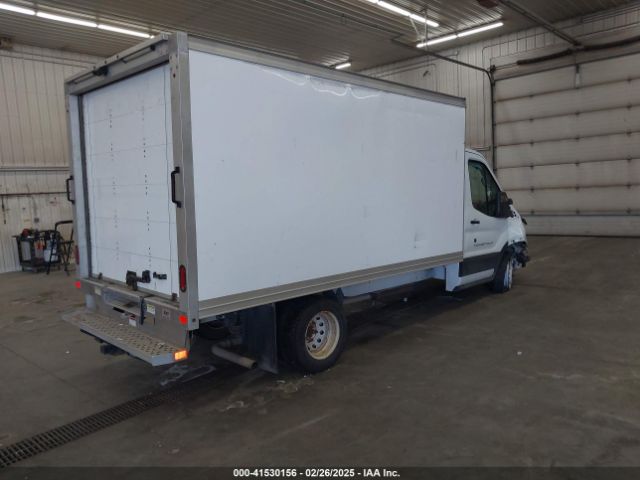 1FDBF8ZM3KKA86984 Ford Transit-350 Cab