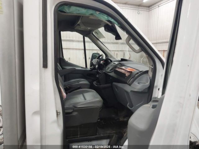 1FDBF8ZM3KKA86984 Ford Transit-350 Cab