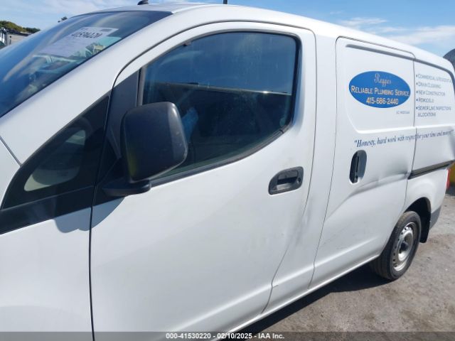 3N6CM0KN9FK693157 Nissan Nv200 S