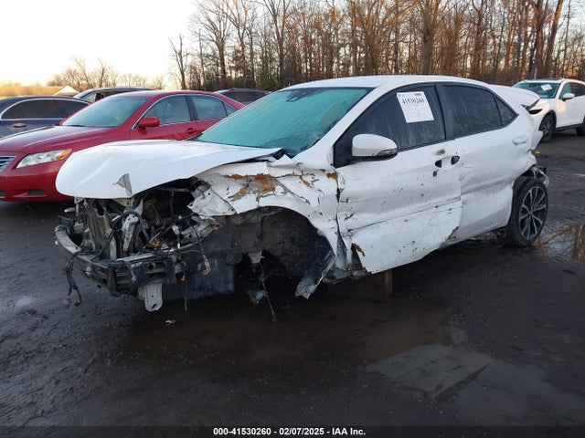 Toyota COROLLA SE 2017 2T1BURHE0HC764000 Image 2