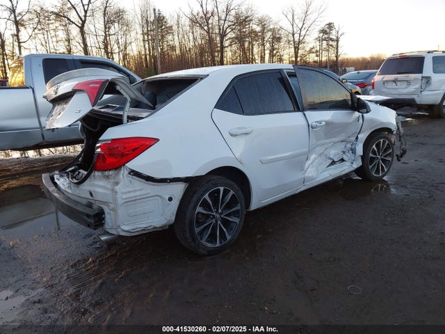 Toyota COROLLA SE 2017 2T1BURHE0HC764000 Image 4