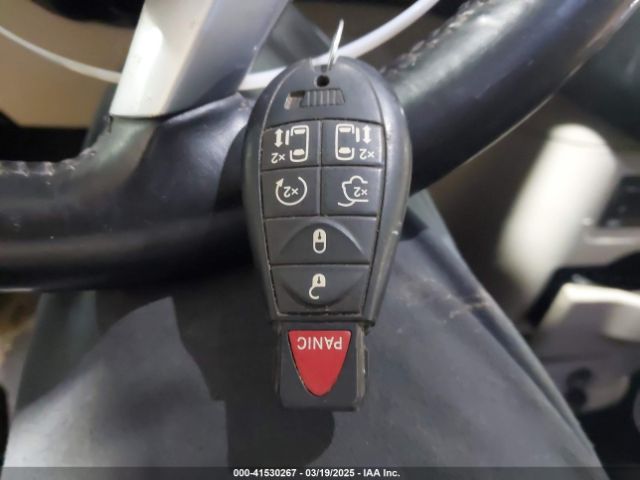 2011 CHRYSLER TOWN & COUNTRY 2A4RR8DG1BR783206 Photo 10