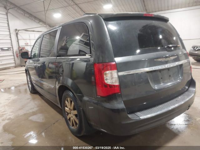 2011 CHRYSLER TOWN & COUNTRY 2A4RR8DG1BR783206 Photo 2