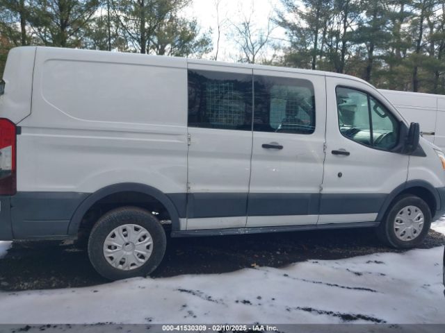 1FTNR1ZM8FKA66056 Ford Transit-250