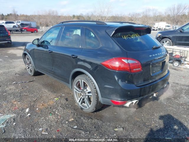 2012 PORSCHE CAYENNE WP1AC2A23CLA84310 Photo 2