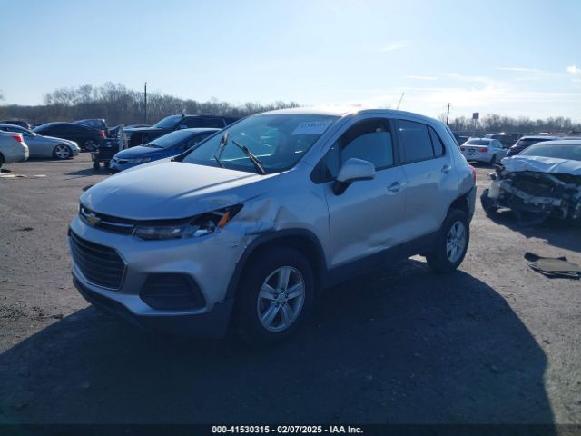 KL7CJNSB9LB033462 Chevrolet Trax Awd Ls