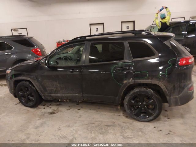 1C4PJLDB0HW644292 Jeep Cherokee High Altitude Fwd