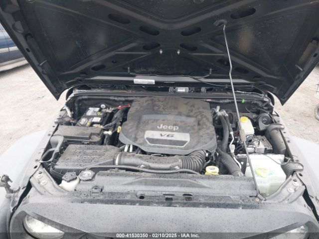 1C4BJWDG2JL898620 Jeep Wrangler Jk Unlimited Sport 4x4