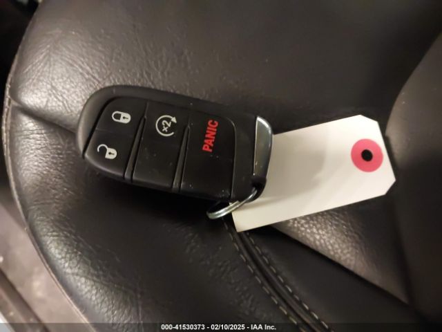 ZACNJDD19NPN59266 Jeep Renegade Limited 4x4