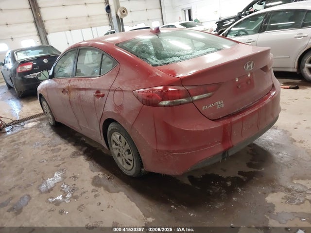 Hyundai ELANTRA SE 2018 5NPD74LF3JH360498 Image 3