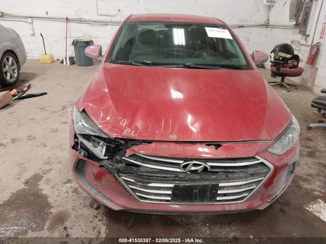 Hyundai ELANTRA SE 2018 5NPD74LF3JH360498 Image 6