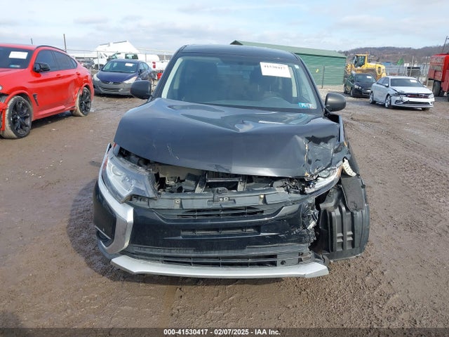 Mitsubishi Outlander Es 2017 JA4AZ2A31HZ009385 Image 13