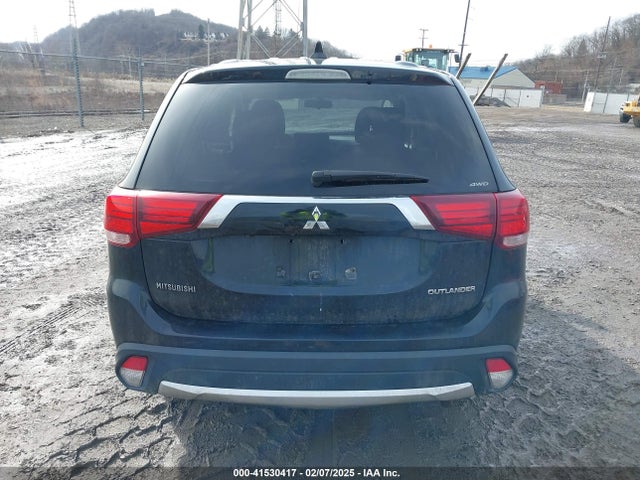 Mitsubishi Outlander Es 2017 JA4AZ2A31HZ009385 Image 17