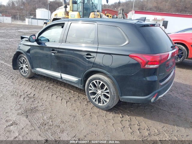 Mitsubishi Outlander Es 2017 JA4AZ2A31HZ009385 Image 3