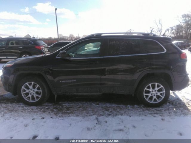 1C4PJMCB5JD580985 Jeep Cherokee Latitude 4x4