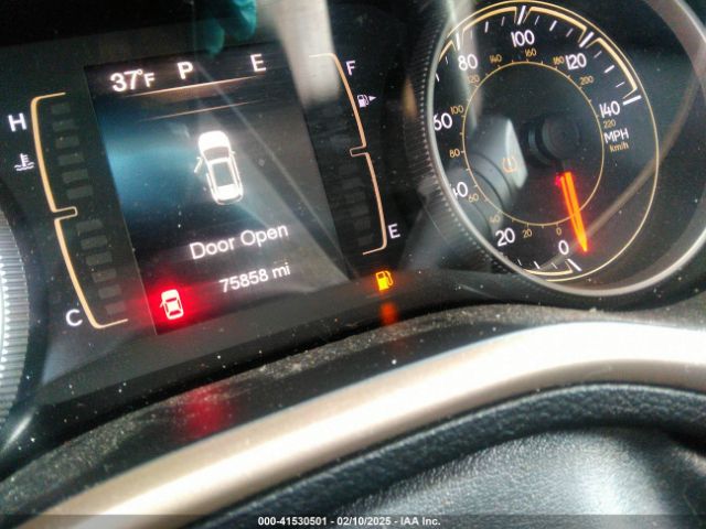 1C4PJMCB5JD580985 Jeep Cherokee Latitude 4x4