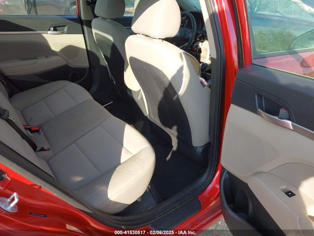 5NPD84LF9LH589512 Hyundai ELANTRA SEL