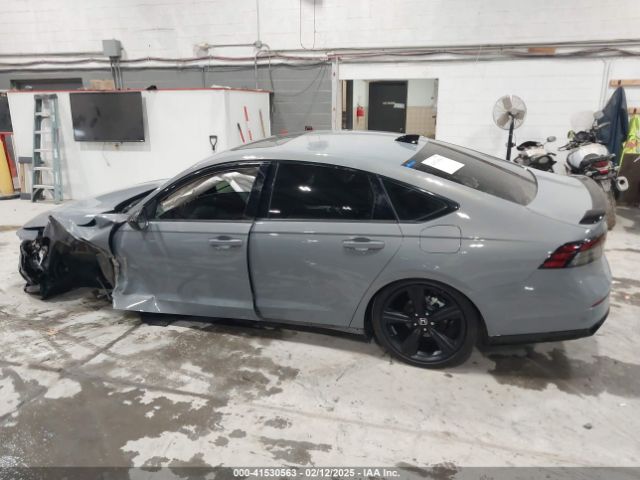 1HGCY2F70SA012220 Honda Accord Hybrid Sport-l