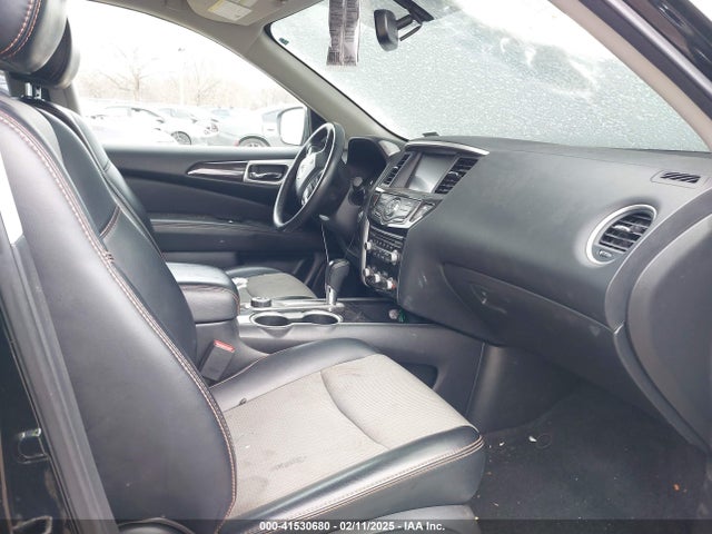 5N1DR2BM7LC577707 Nissan Pathfinder Sv 4wd