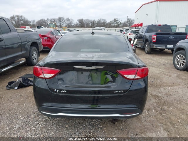 Chrysler 200 Limited 2015 1C3CCCAB0FN734885 Image 16