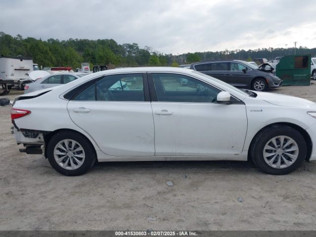 4T1BD1FK5FU164501 Toyota Camry Hybrid Le