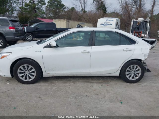4T1BD1FK5FU164501 Toyota Camry Hybrid Le