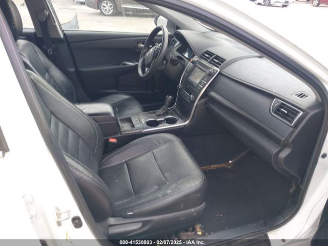 4T1BD1FK5FU164501 Toyota Camry Hybrid Le
